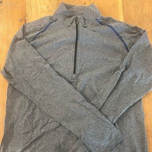 Lululemon half zip top - grey - womens Large